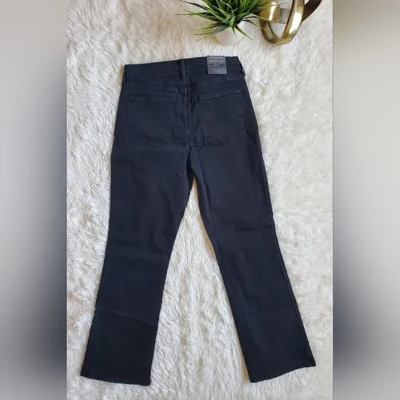 Banana Republic Black High-Rise Cropped Y2k Bootcut Jean Size 30/10 TALL RT$100