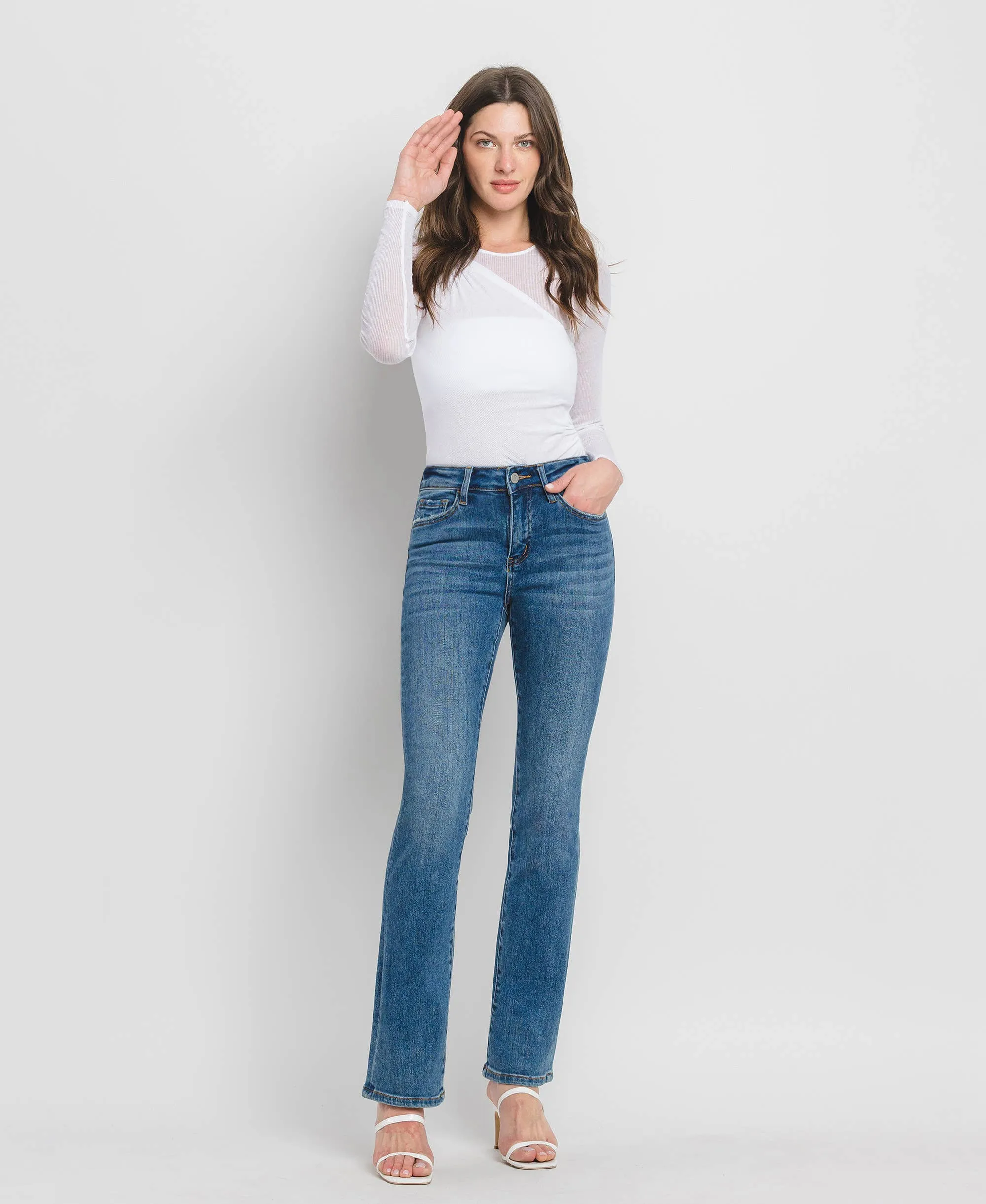 HIGH RISE BOOTCUT JEANS V3205