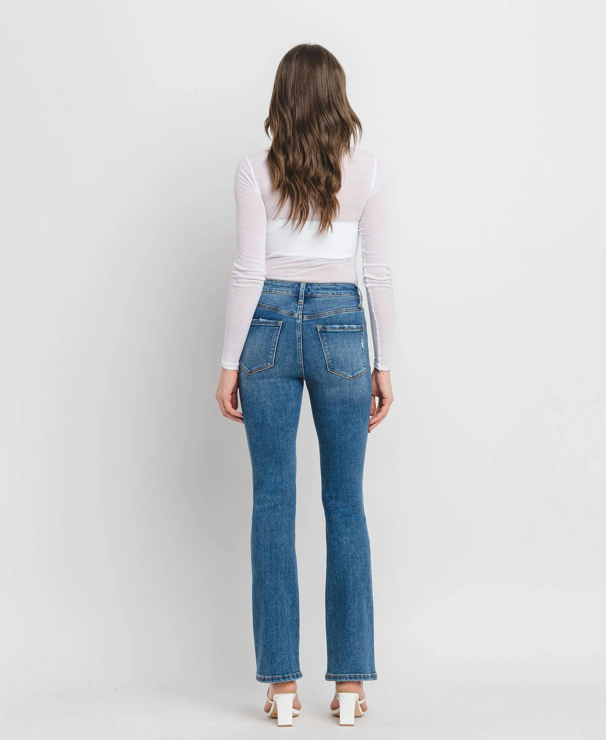 HIGH RISE BOOTCUT JEANS V3205
