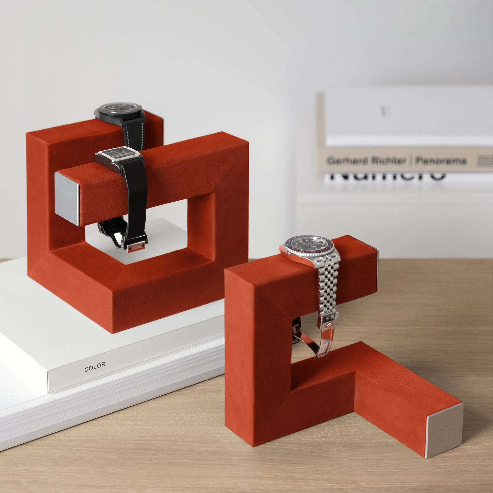 HUDSON DUO WATCH STAND - PIMENTO / GREY