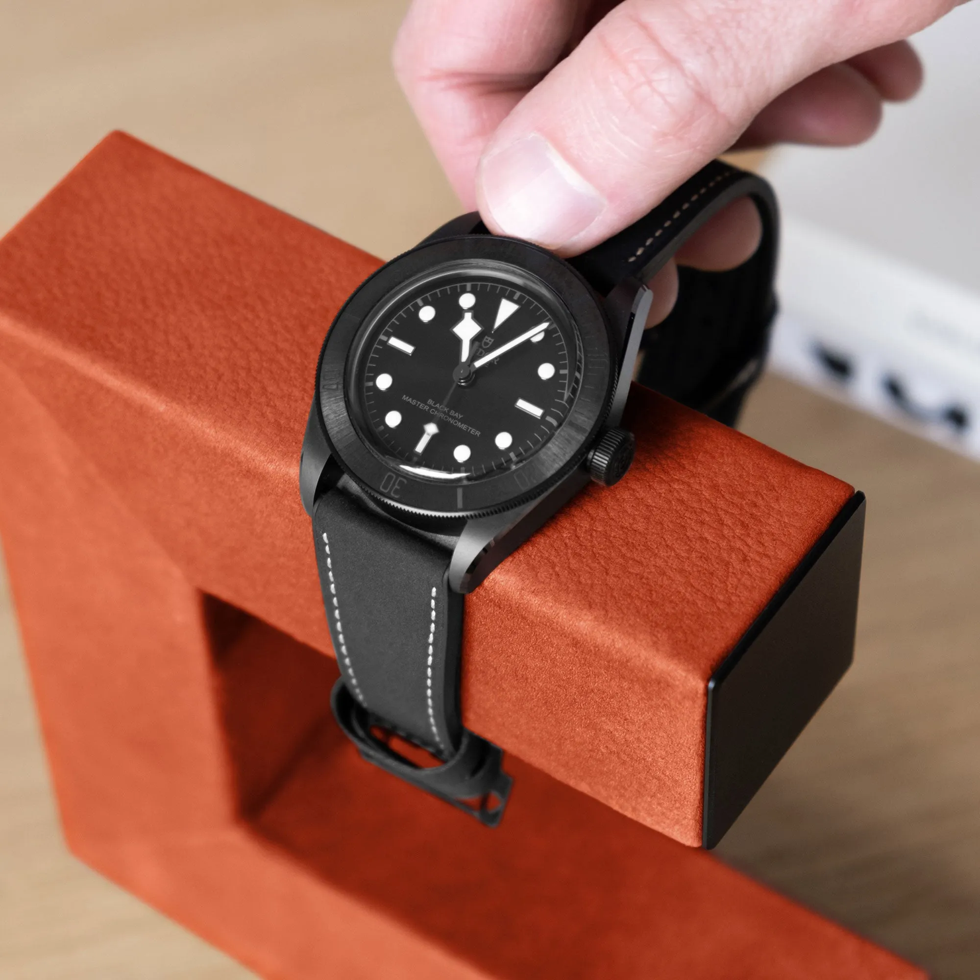 HUDSON DUO WATCH STAND - PIMENTO / GREY