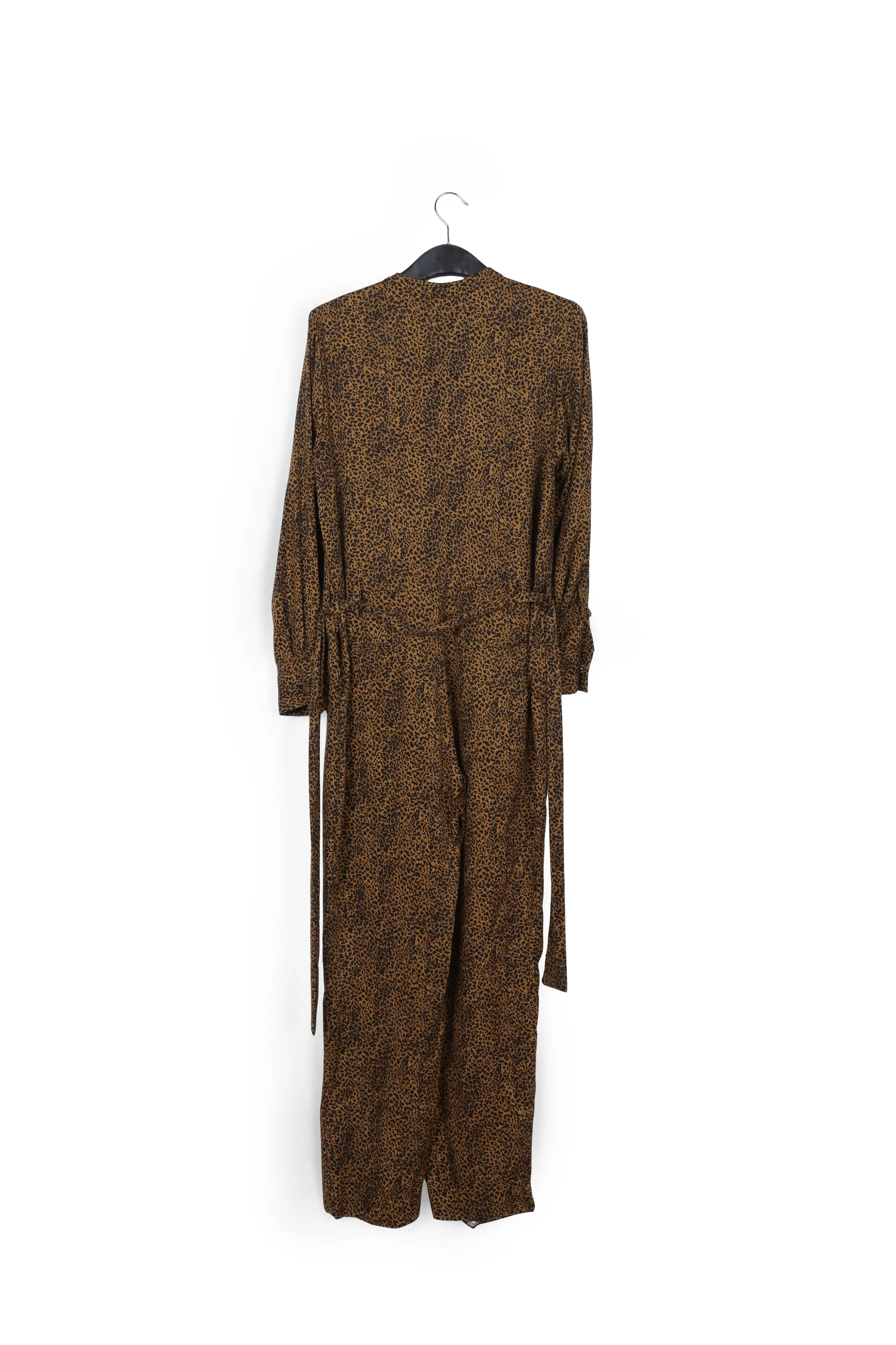 Jumpsuit with belt and leopard print