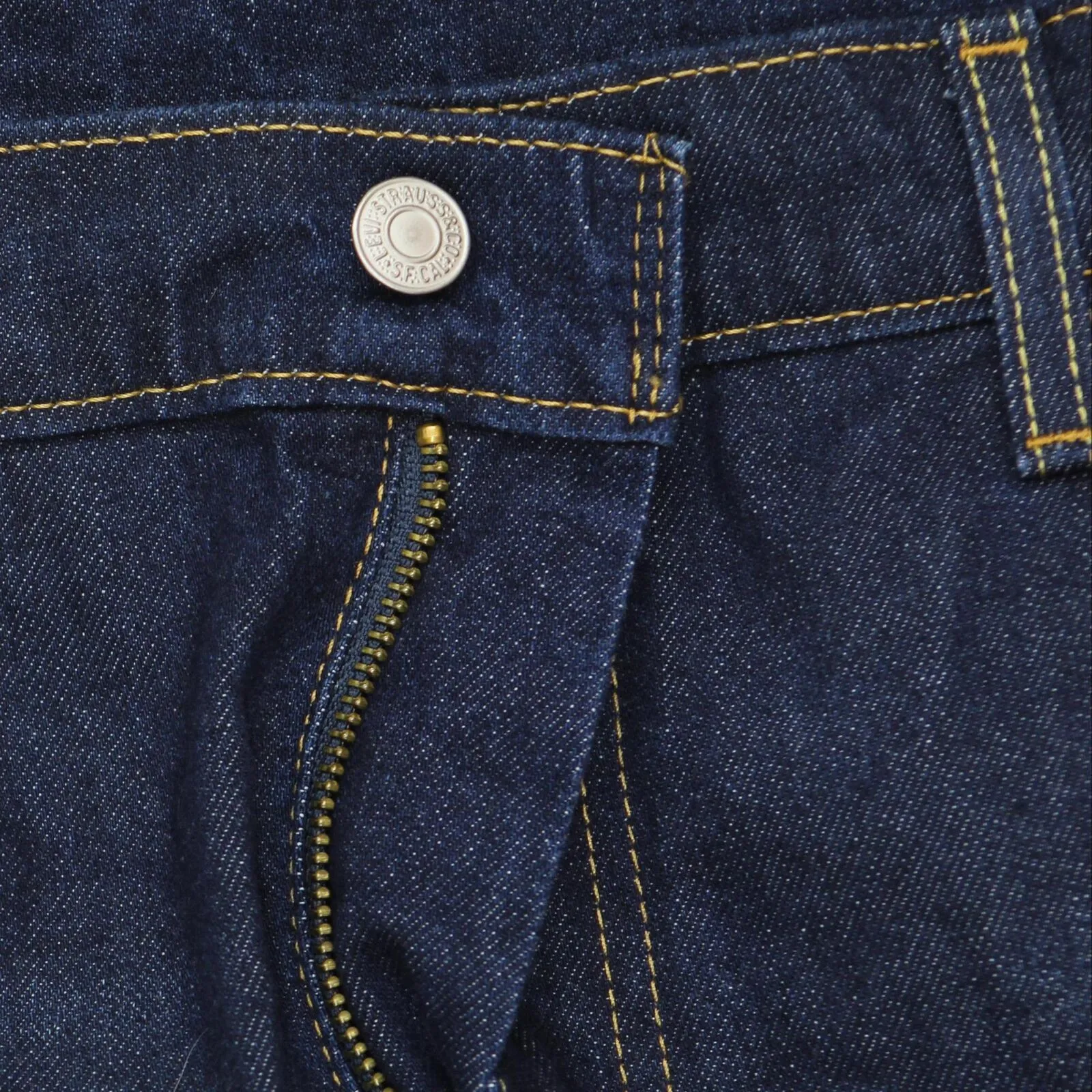 Levi's Mens 505 Regular Fit Straight Leg 5 Pocket Jeans Dark Blue Wash 40x32