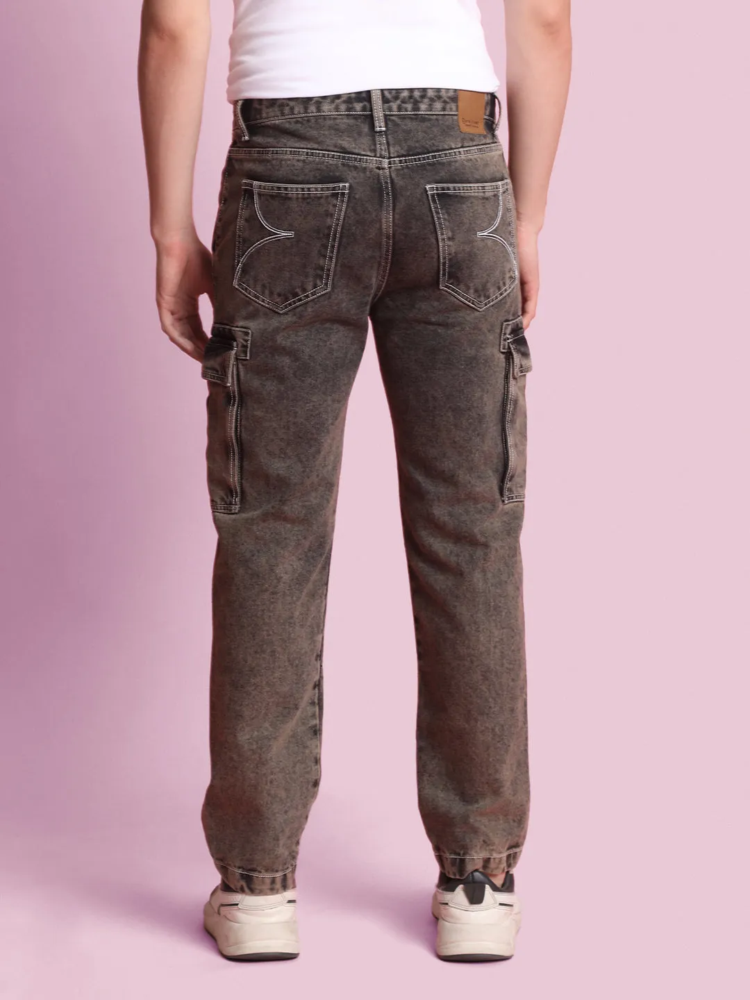 Men Charcoal Cropped Loose Fit Solid Cargo Jeans