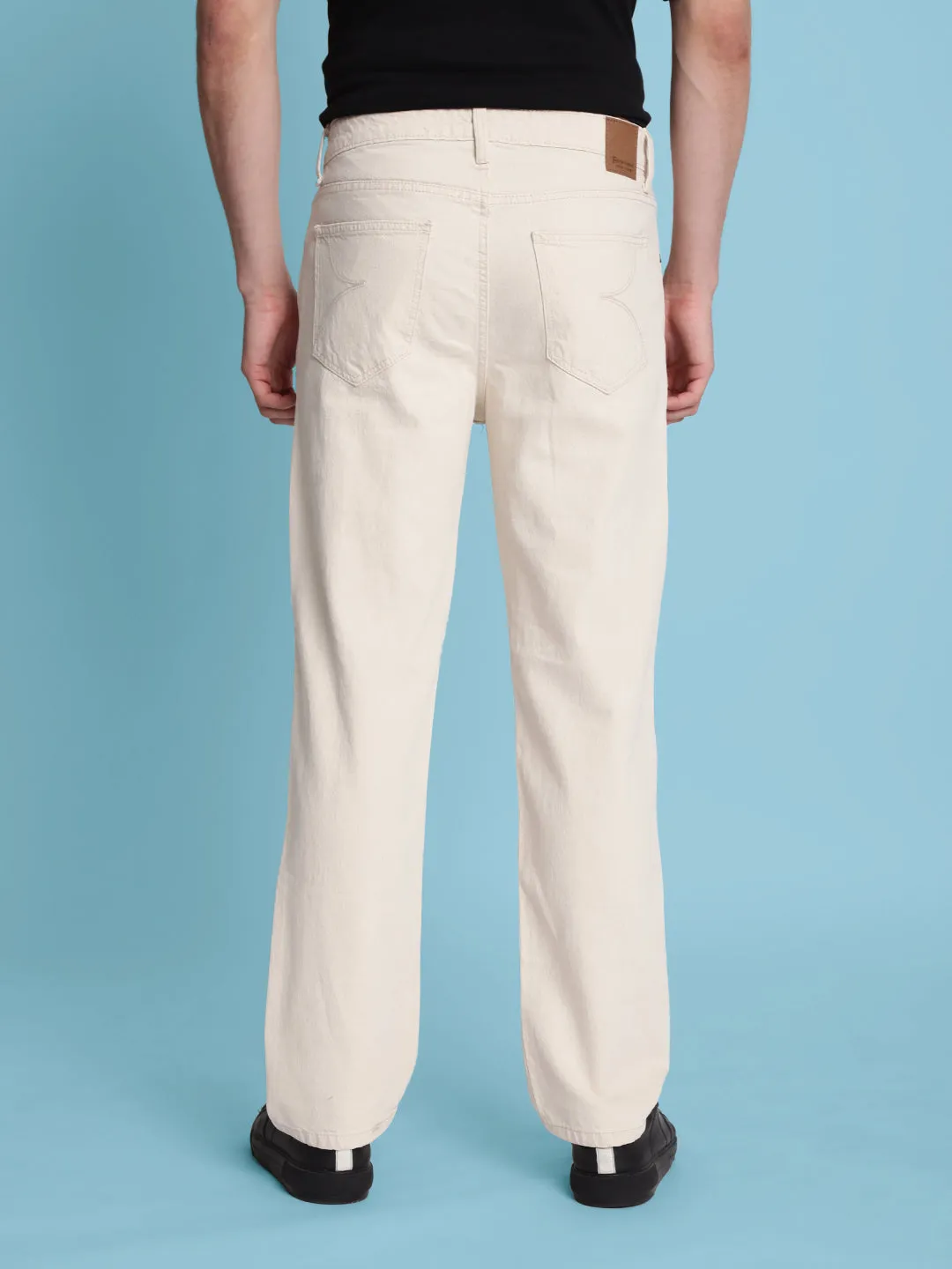 Men Ecru Relaxed-Fit Distressed Jeans