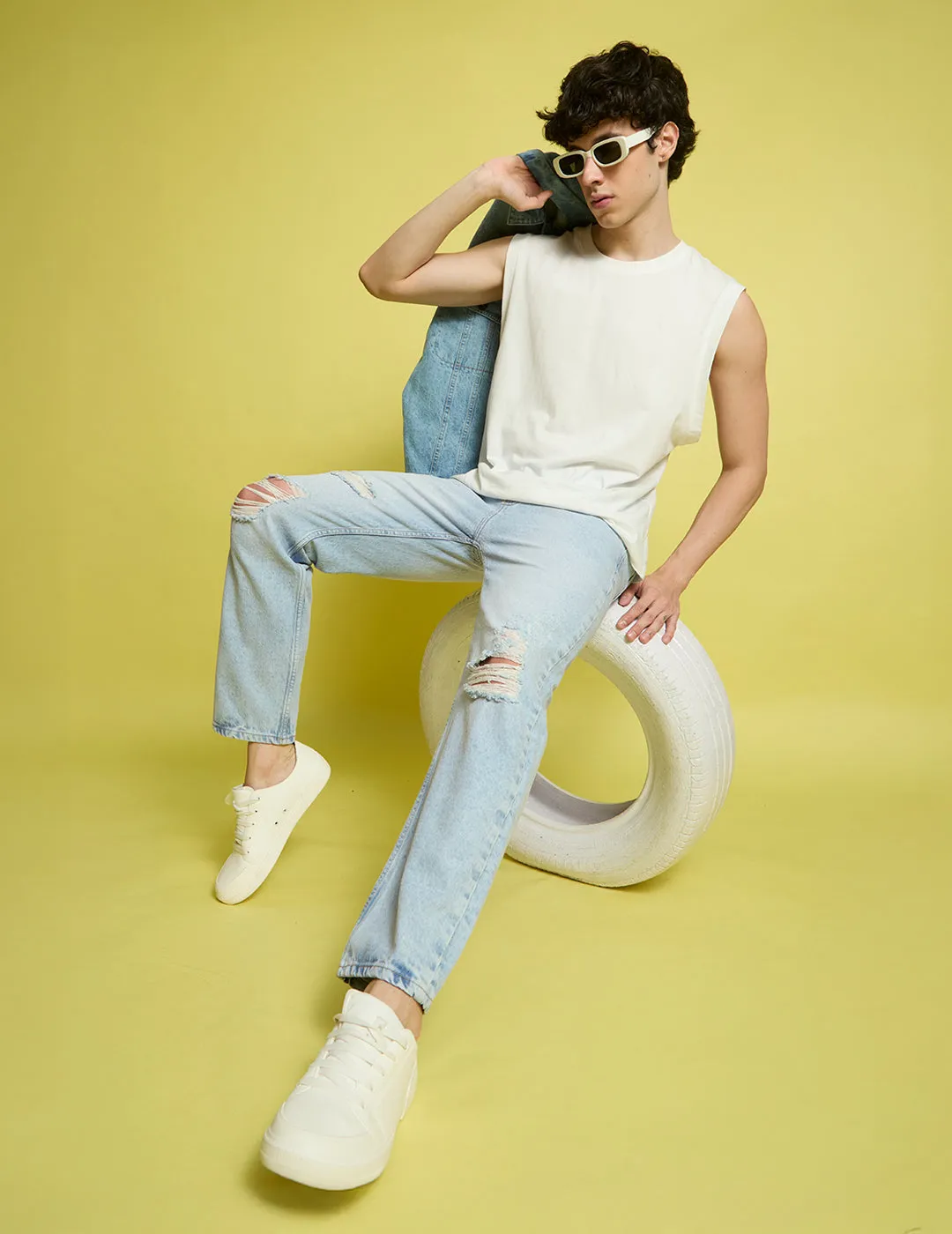 Men Relax Fit Blue Jeans