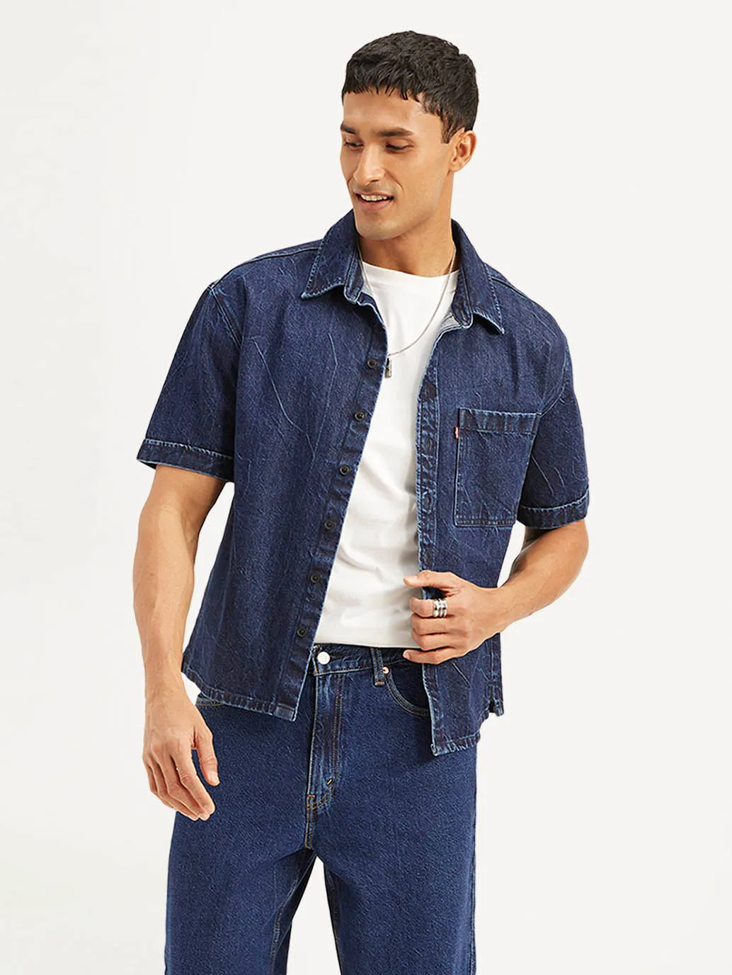Men's Solid Relaxed Fit Shirt