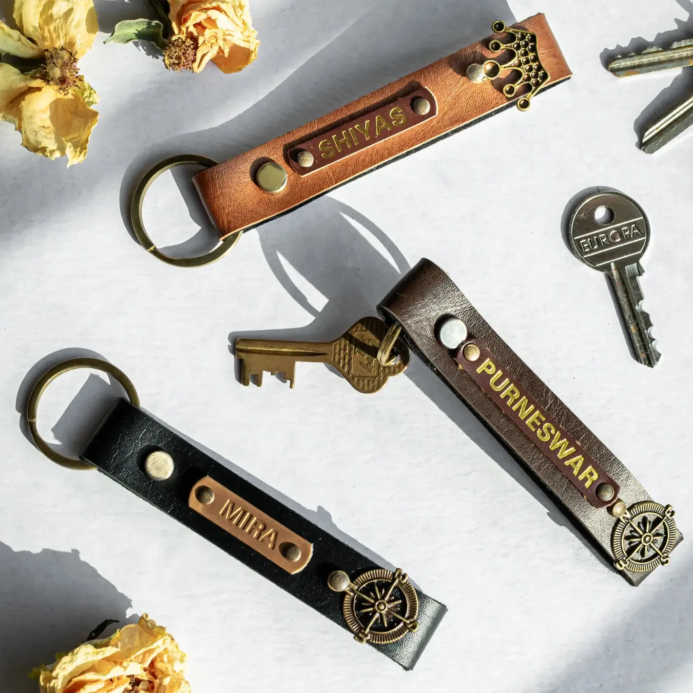 PERSONALISED KEYCHAIN - BROWN
