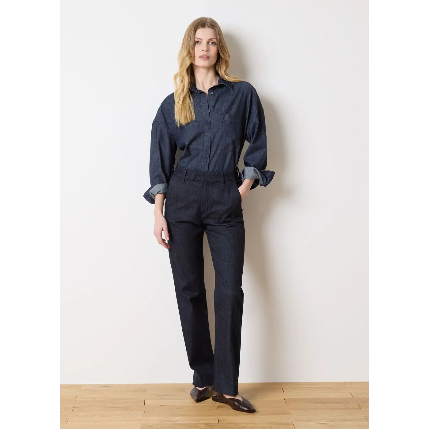 Rinse Wash Relaxed Fit Jeans