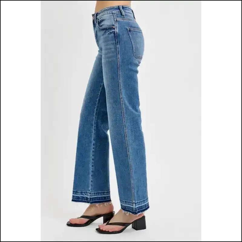 Rock the Raw Hem: Needful Things' Jeans will Upgrade your Life! 😎✨