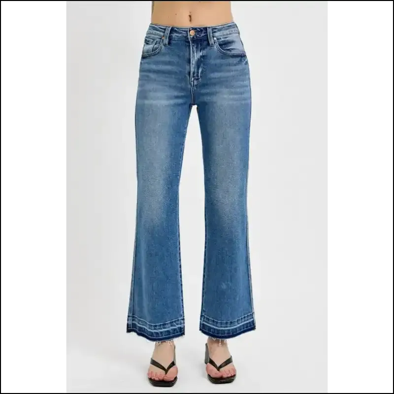 Rock the Raw Hem: Needful Things' Jeans will Upgrade your Life! 😎✨