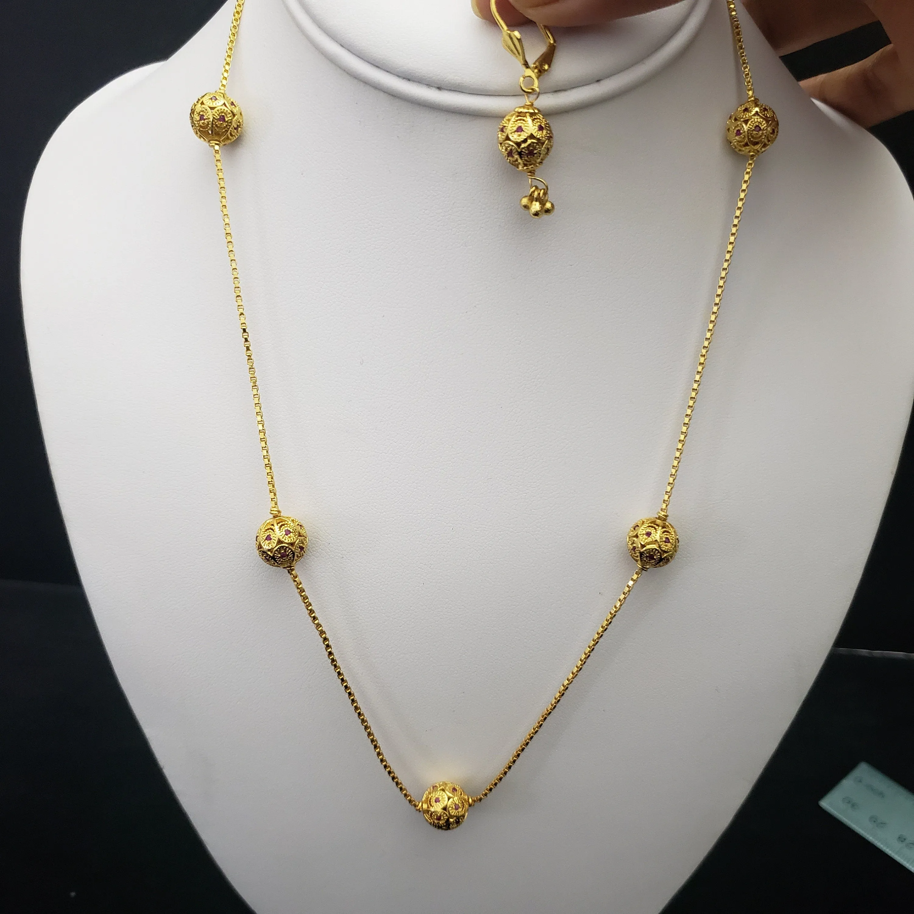 Single line Necklace