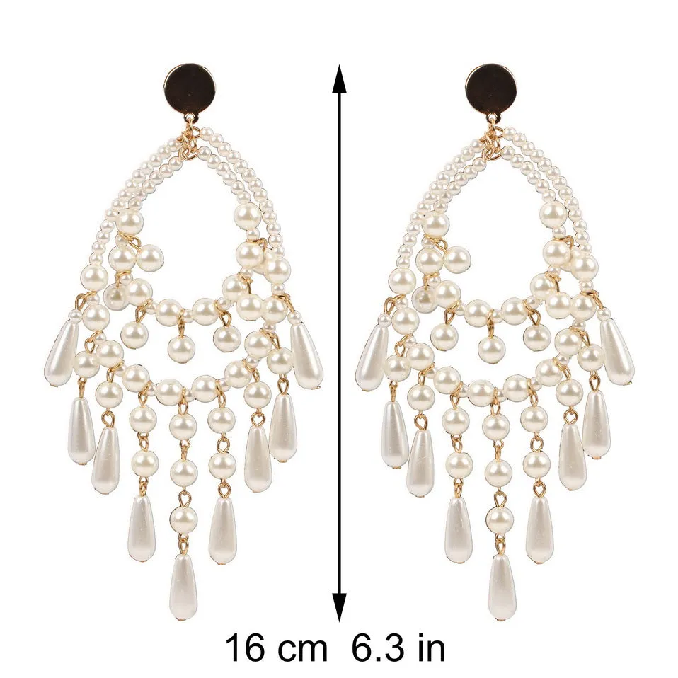 The "PEARLfect ⚪️ Chandelier" Earrings