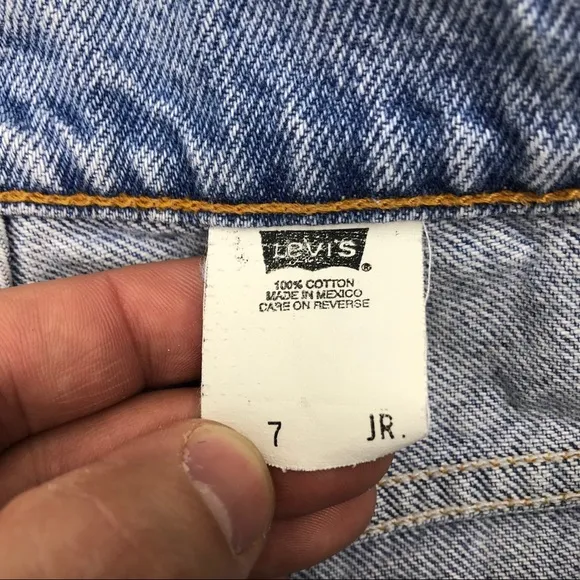 Vintage LEVI'S Jean Shorts Wedgie Fit Jeans Sz 27