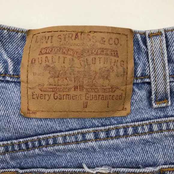 Vintage LEVI'S Jean Shorts Wedgie Fit Jeans Sz 27