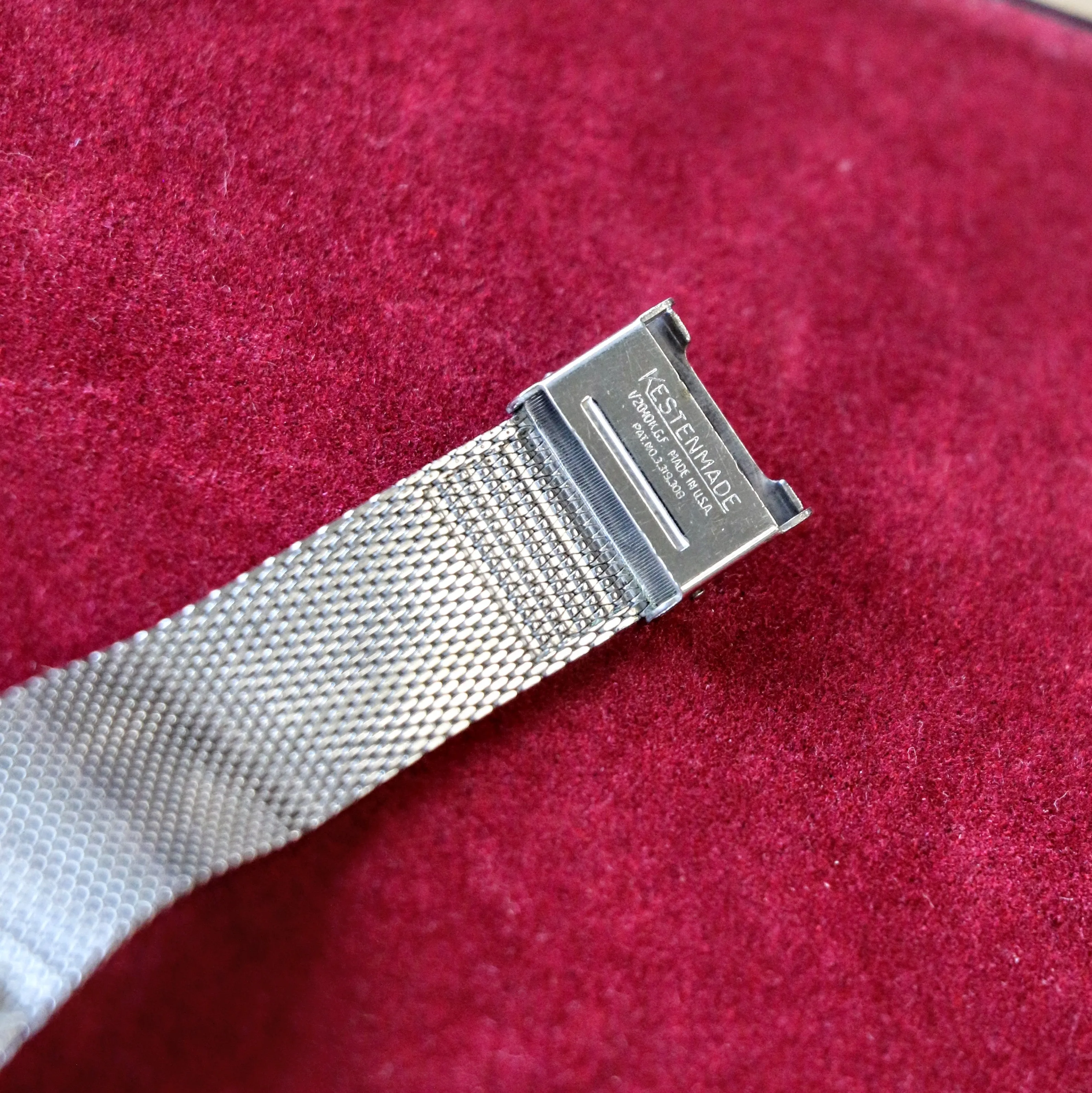 Vintage WITTNAUER Watch Cushion Case & Original Mesh Bracelet Swiss Made Wristwatch