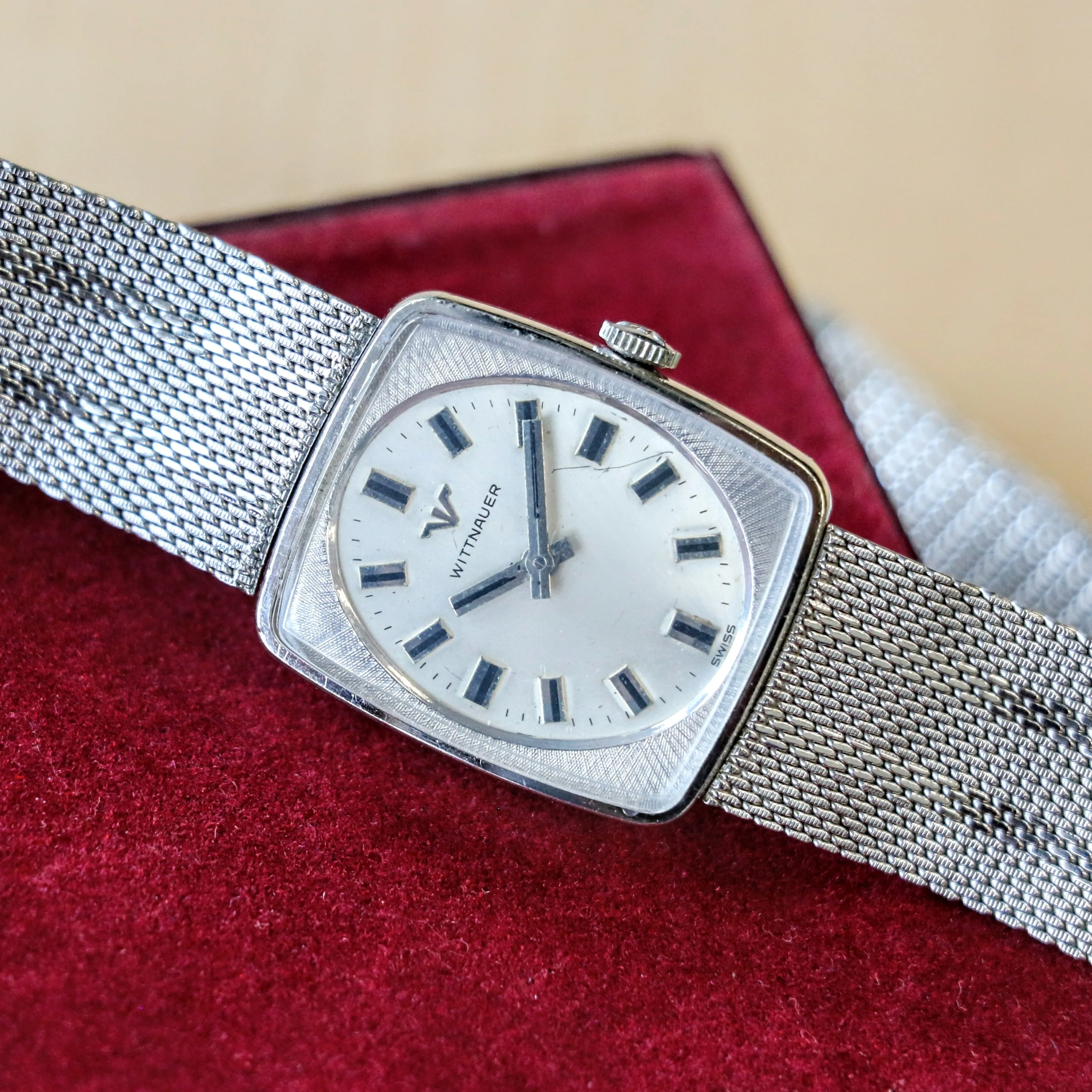 Vintage WITTNAUER Watch Cushion Case & Original Mesh Bracelet Swiss Made Wristwatch