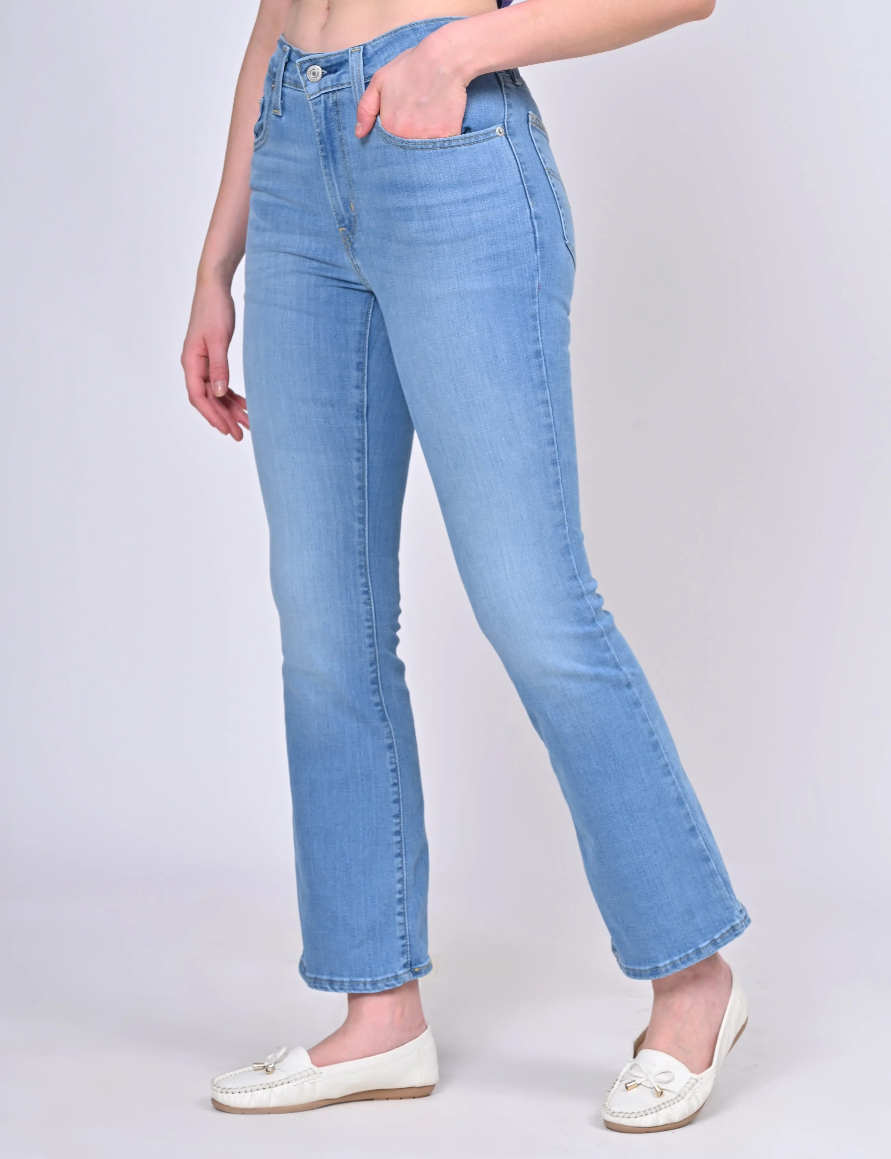 Women's 725 Blue Bootcut Fit High Rise Jeans