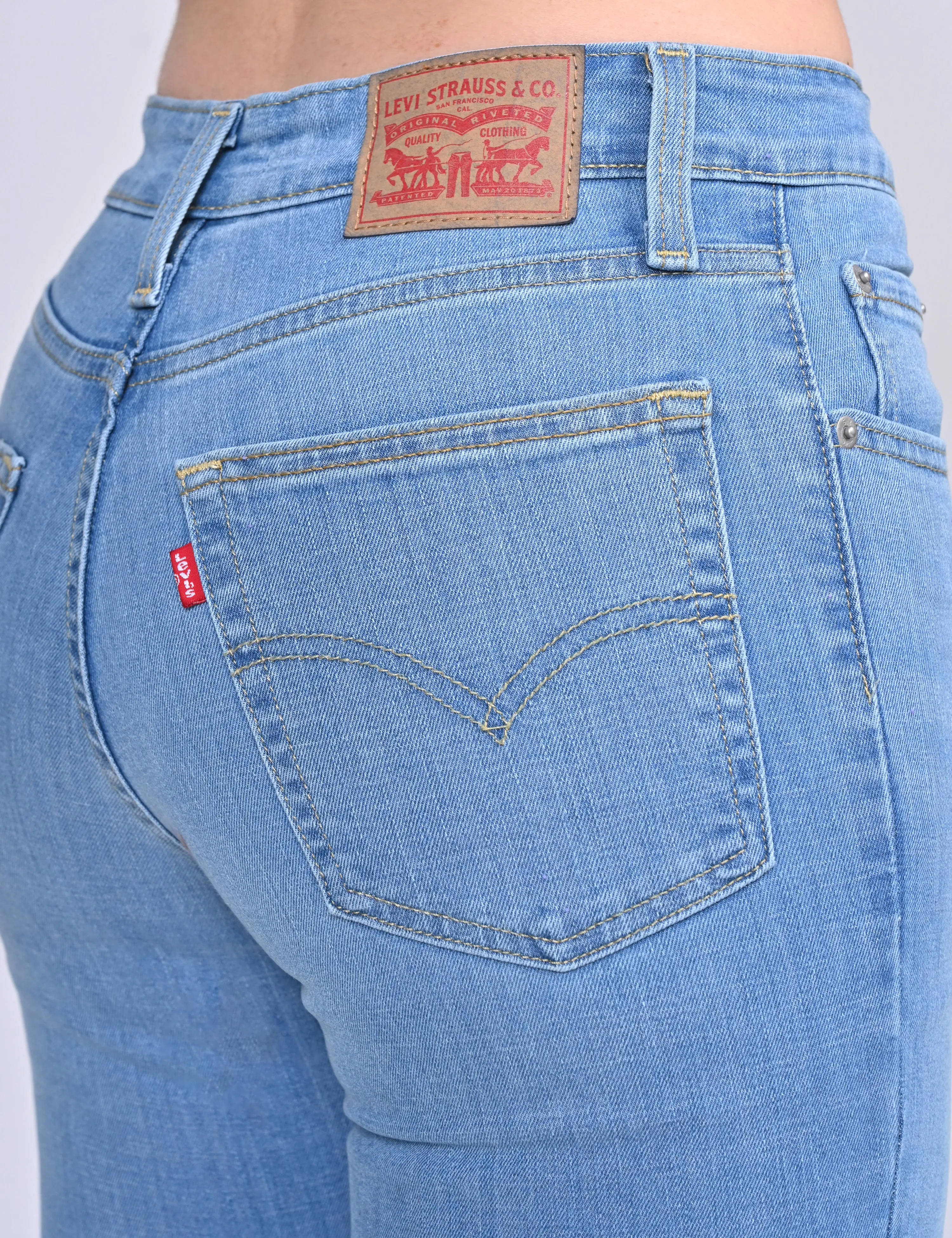Women's 725 Blue Bootcut Fit High Rise Jeans