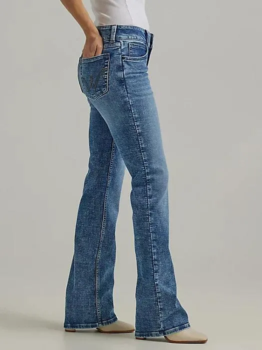 Wrangler Women's Essential Jayne Mid Rise Bootcut Jeans 112345824